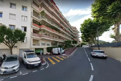 Image de Spacieux appartement centre ville Antibes