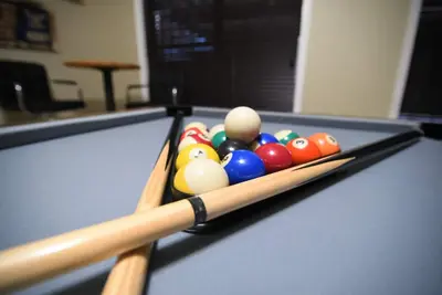 Image de Game Room/Pool near SeaWorld and Lackland Afb
