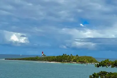 Image de Appartement rénové et tout confort en bord de mer vue exceptionnelle