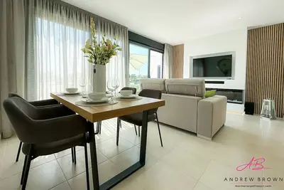 Image de Casa Lejos - Luxury Ground Floor 2 Bedroom 2 Bathroom Apartment With Garden