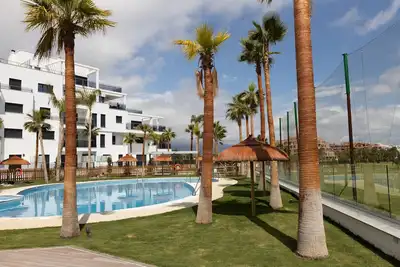 Image de Gloednieuw Strand Golf Appartement < 1 km van het Strand en de Golfbaan