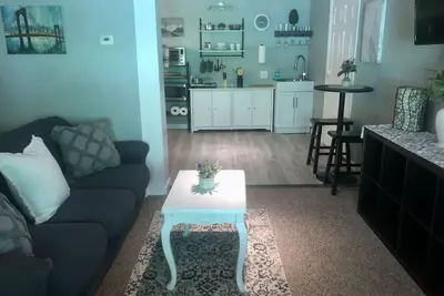 Image de Stylish apartment in a beautiful neighborhood near Lake Ossipee
