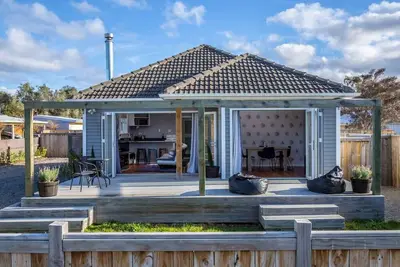 Image de Six on New York, Martinborough