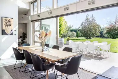 Image de Paradise on Campbell, Martinborough