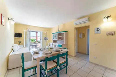 Fantastico BaiaDeBahas Resid 2 Bedrm sleep T6 person plus possible ex child bed
