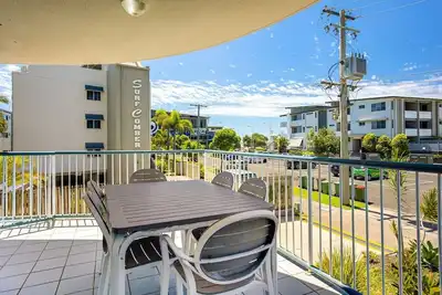 Image de 3 Bedroom Apartment First Floor