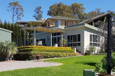 Image de The Pool House
