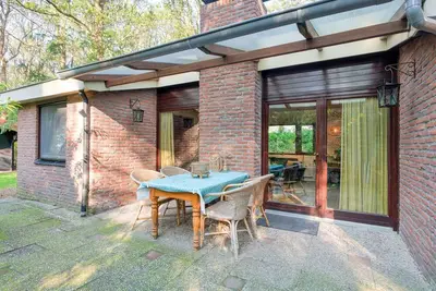 Image de Maison de vacances א Zorgvlied avec jardin privי