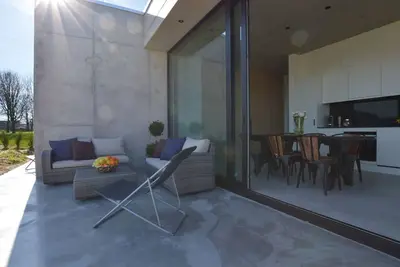 Image de Villa moderne à Dalhem avec jardin privé