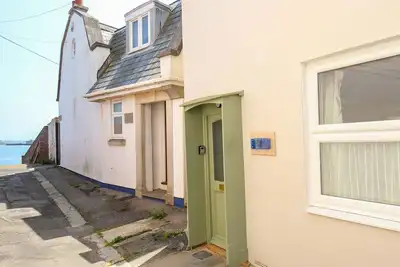 Blanche Cottage, family friendly in Brewers Quay Harbour