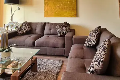 Image de 2 Bedroom Sunny Private Apartment, both Ensuite!