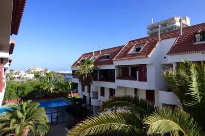 Image de Appartement à Arona avec piscine extérieure privée