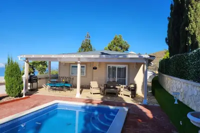 Image de Villa Karla con Piscina: Tranquilidad y Naturaleza