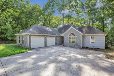 Image de Lake Hartwell Clemson Football Games Retreat - Sleeps 12\n