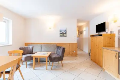 Image de Appartement confortable avec jardin