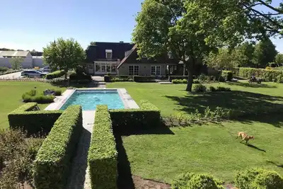 Image de Villa Rosselaer avec piscine