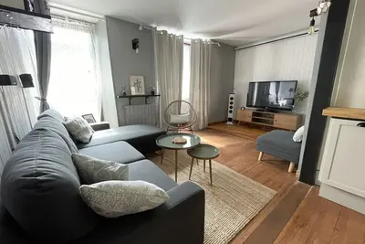 Image de Le Nid - Luchon Centre - Grande maison à 200m des télécabines (animaux acceptés)