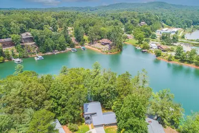 Image de Mountain Retreat Panoramic Lake Views Private Dock