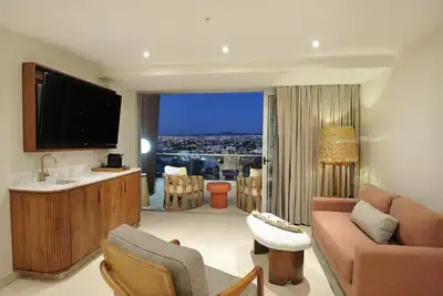 Image de Blissful Getaway! Sunset View, Swimming Pools, Pet-friendly, Beachfront!