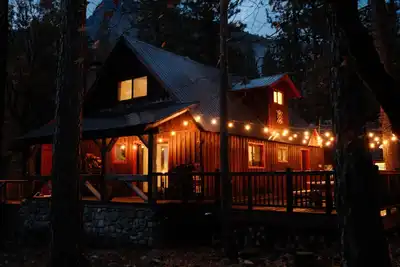 Image de Magical Lost Sierra Bungalow! Dog friendly, mountain paradise!