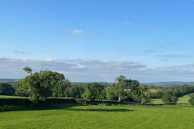 Image de Stunning 1-Bed in Bruton Somerset, stunning views