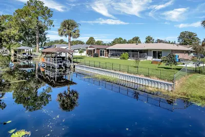 Image de Lake Eustis and Harris Chain of Lakes Getaway! Great 3/2 home and amenities!