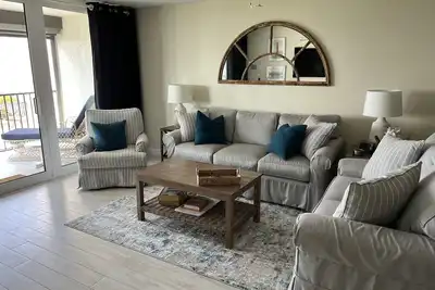 Image de Beautiful 2 Bd 2 Ba Beach Front Condo on Indian Rocks Beach! Pelicans Cove!