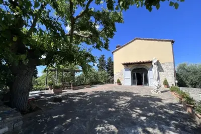 Image de Beautiful country house on Tuscan hill, breathtaking views, near Florence.
