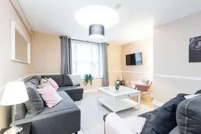 Image de Spacious 2bed Apt Citycentre Location Fast Wifi