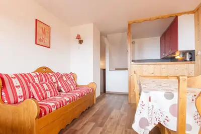 Appartement cosy 6 pers, balcon sud, centre d'Avoriaz, Tv, WiFi, accès direct pistes et commerces.