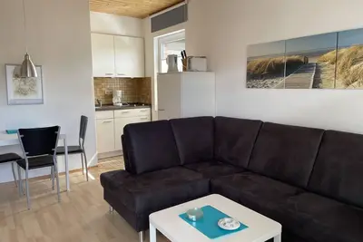 Image de Helle Ferienwohnung für 2-3 Gäste in Strandnaher Lage in Kellenhusen