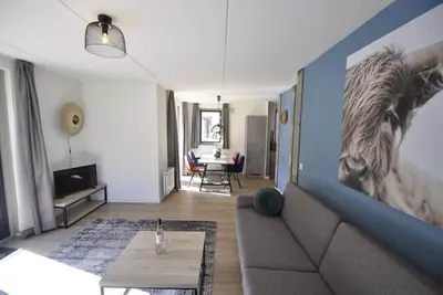 Image de Comfortable wellness house, everything new, located by the lake.