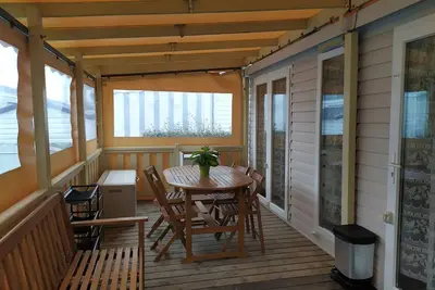 Image de Mobil-home dans Camping calme avec Piscine, à 2, 8 km de la Plage