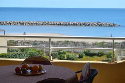 Image de Appartement d'exception sur la plage avec piscine