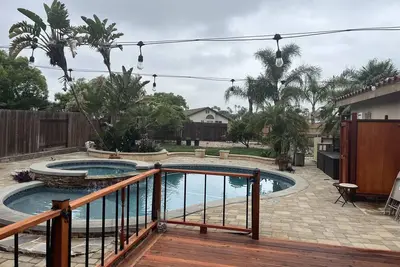 Image de New Guest House located 5 miles from beach in Oceanside.