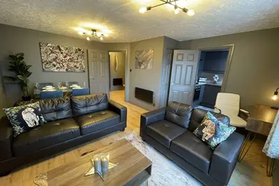 Image de Signature-Appartement-Salle de bain privée séparée-Ground floor