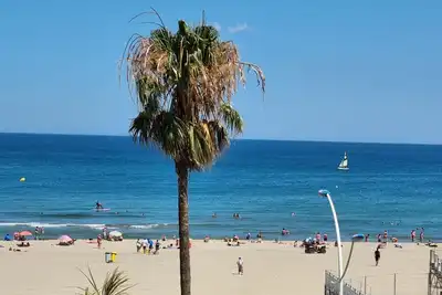 Image de Studio Cosy Climatisé vue mer Canet Plage 3✨