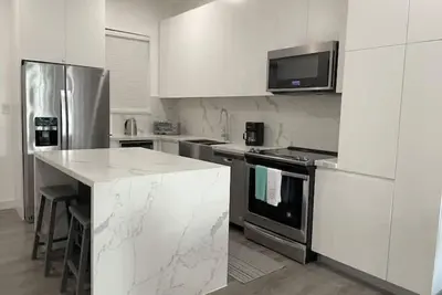 Image de Modern Luxury Condo