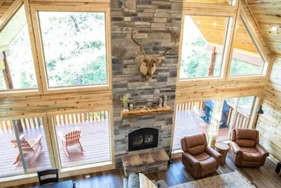 Image de Stone Hearth Hideaway