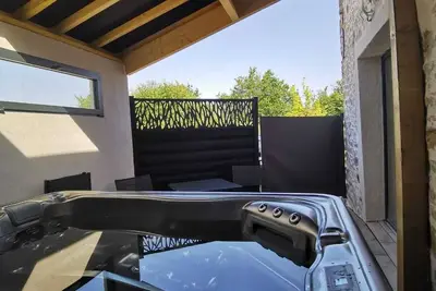 Image de Gîte avec jacuzzi