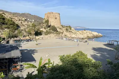Image de Precioso Piso Recién Reformado Todo a Estrenar en Primera Línea de Playa