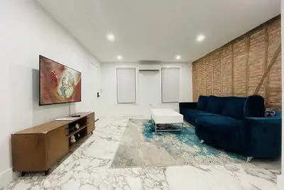 Image de Bushwick Brooklyn Bedroom & Private Bath