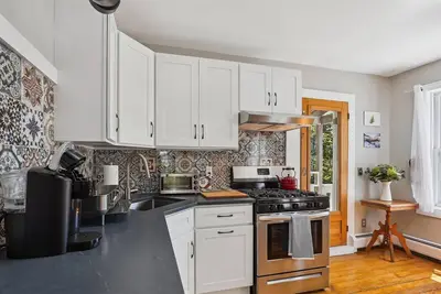Image de Stowe Farmhouse Apartment - Beautiful touches of Vermont!