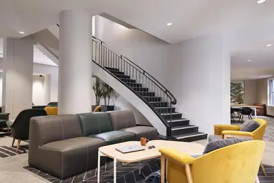 Image de Spacious Fully-furnished Studio Room With Utilities and Facilities Included
