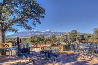 Image de La Blanca Vista Lodge-Epic Mt. Blanca Views, Minutes from Mtn. Home Reservoir!