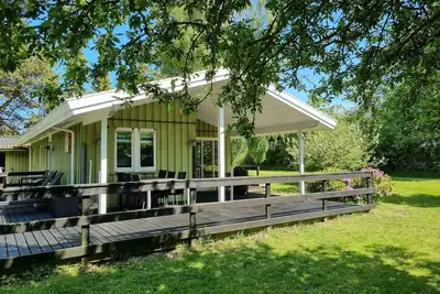 Image de Unobstructed summer house in lovely.