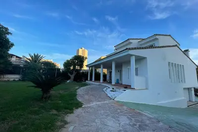 Relaxing House at the Beach