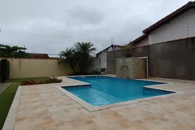 Image de House with a great pool 5 minutes from the beach! !