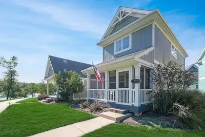 Image de River Shores Cottage 2 bed 2. 5 bath
