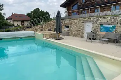 Image de Grand chalet savoyard. 15 mn du lac d Annecy au pied de la station ski Semnoz